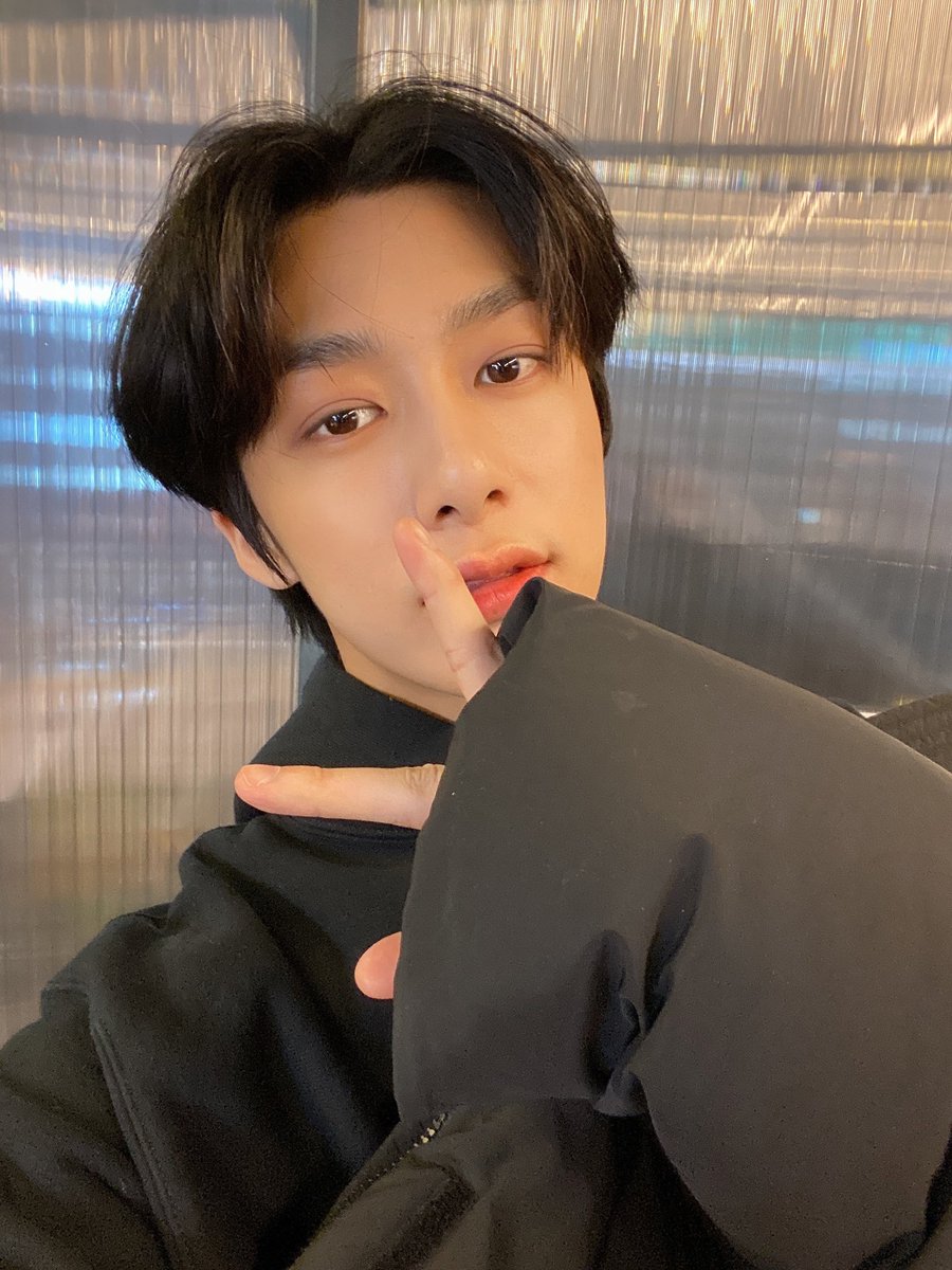 좋으다♡̆̈
#어반디케이 #형원