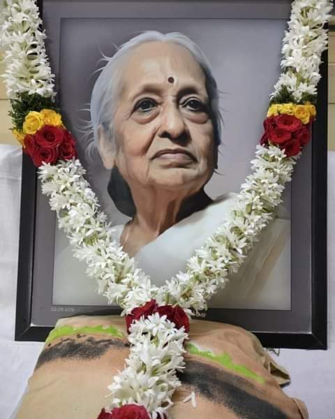 iamPramesh's tweet photo. Great loss. May her soul rest in peace. #RipDrShantha https://t.co/lxx8vhPvqa