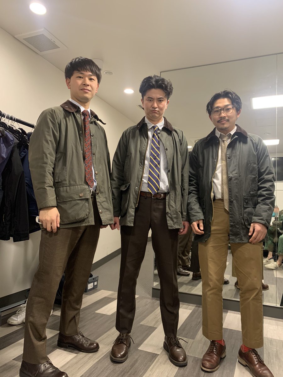 マジでこれだけは言いたいんですけど、オレが1番先に買ってます。