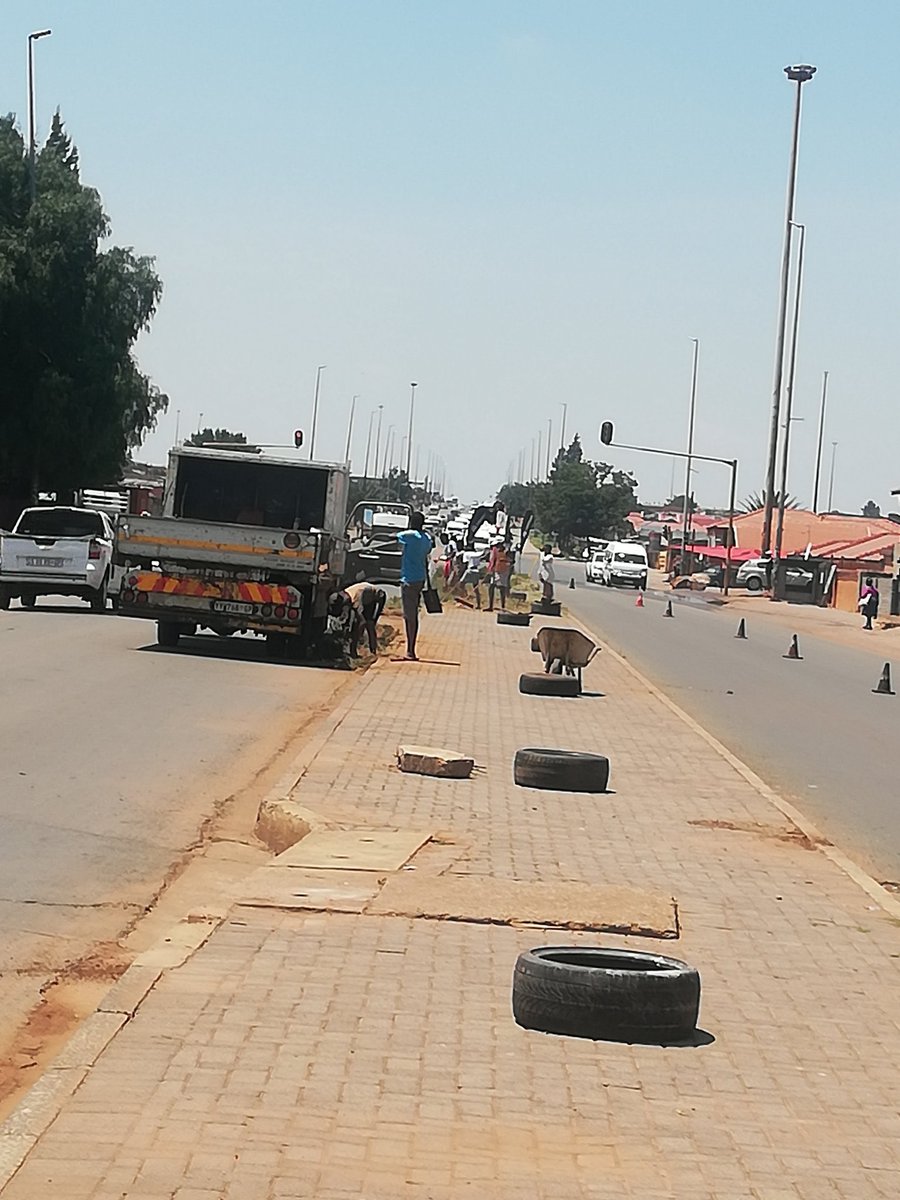 LetebeleMathabo tweet picture