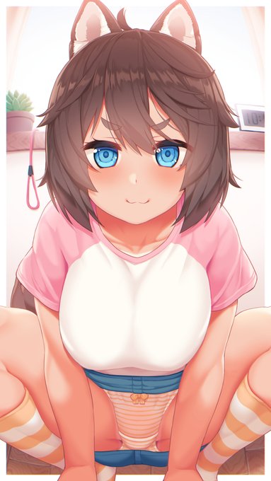 だいたい、下着の見える犬耳の女の子です。 #私の絵柄が性癖に刺さる人に届いて欲しい 