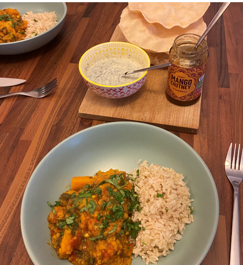 CampusLifeSU's tweet photo. We made this red lentil &amp; squash dhal from our #CookingWithCampusLife easy, vegan meal plan for #StressFreeWeek

Follow the link to see what other delicious &amp; nutritious recipes &amp; a shopping list - @SwanseaUniSU have we won the #Veganuary cook-off yet?!🤣

https://t.co/X0cNkI31pM https://t.co/oRIU5IpZUU
