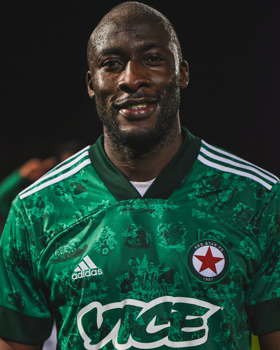 🚨 [Jeu concours] Follow le compte du <a href="/RedStarFC/">Red Star FC ✪</a> ✪ + RT 🔁 ce post pour gagner le maillot domicile de cette saison floqué CHEIKH NDOYE 2️⃣5️⃣ ! #JeuConcours ➡️ shop.redstar.fr
