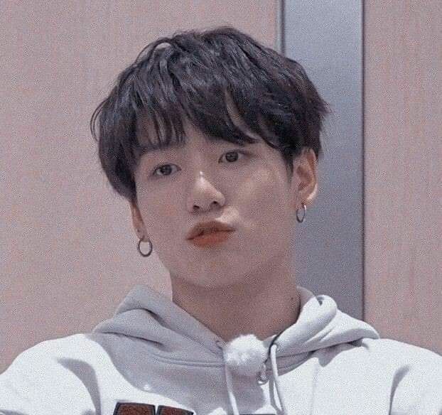 Jungkook being a cutie ; a thread