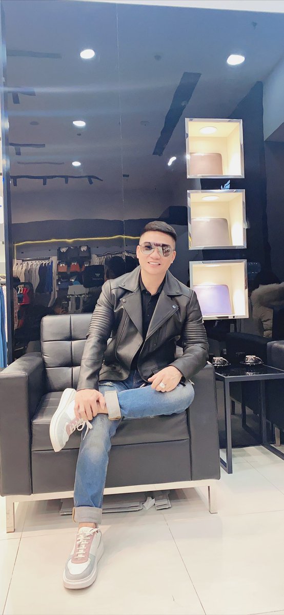 PresidentLoi's tweet photo. 𝙲𝚑𝚎𝚛𝚛𝚢 𝚛𝚊̂́𝚝 đ𝚘̉...🍒
𝙰̆𝚗 𝚌𝚞̃𝚗𝚐 𝚛𝚊̂́𝚝 𝚗𝚐𝚘̣𝚝....
𝙽𝚑𝚞̛𝚗𝚐 tại sao 𝚊𝚗𝚑 𝚝𝚑𝚊̂́𝚢.....
𝚔𝚑𝚘̂𝚗𝚐 đ𝚘̉ 𝚟𝚊̀ 𝚗𝚐𝚘̣𝚝 𝚋𝚊̆̀𝚗𝚐 𝚎𝚖....🥰 https://t.co/N9SmUZ9Si8