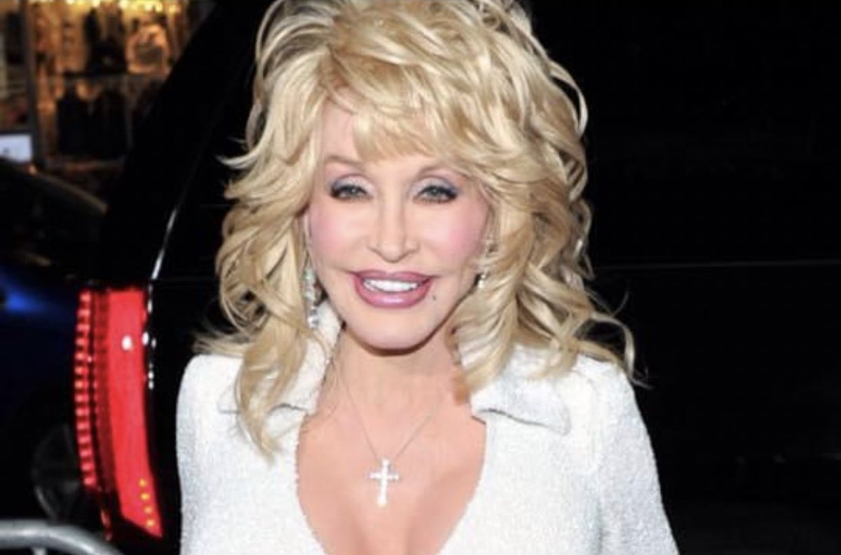 Happy birthday <a href="/DollyParton/">Dolly Parton</a> 🥳