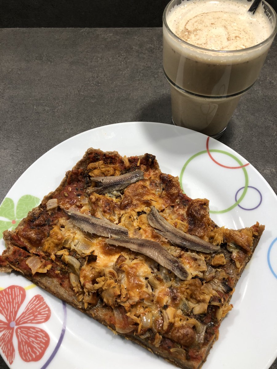 Cualquier sobra de una comida o cena saludable es mejor desayuno (si te apetece) que el típico desayuno que nos han querido inculcar durante años: galletitas (incluidas las maria), zumitos, bolleria industrial o cereales azucarados de desayuno

instagram.com/p/CKN-DvtlXn2/…

#Zaragoza