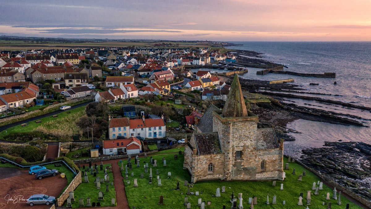 Johnpow1's tweet photo. Yesterday’s walk was on the Fife Coastal Path at St. Monans. I timed it well to coincide with a nice sunrise. https://t.co/KmBCbdWJ4L