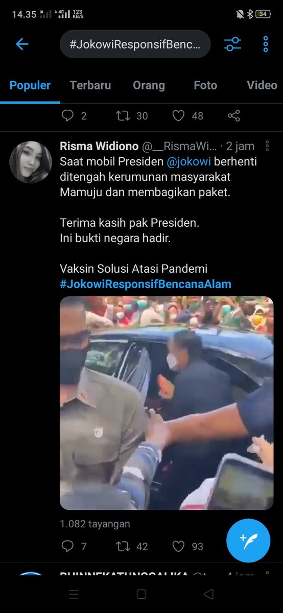 AnnaqieM's tweet photo. saya pernah mendengar bahwa membuat kerumunan disaat pandemi termasuk pelanggaran,,,,bahkan ada yang smpai dipenjara
#RakyatDikelabui https://t.co/94HiK5cbYy