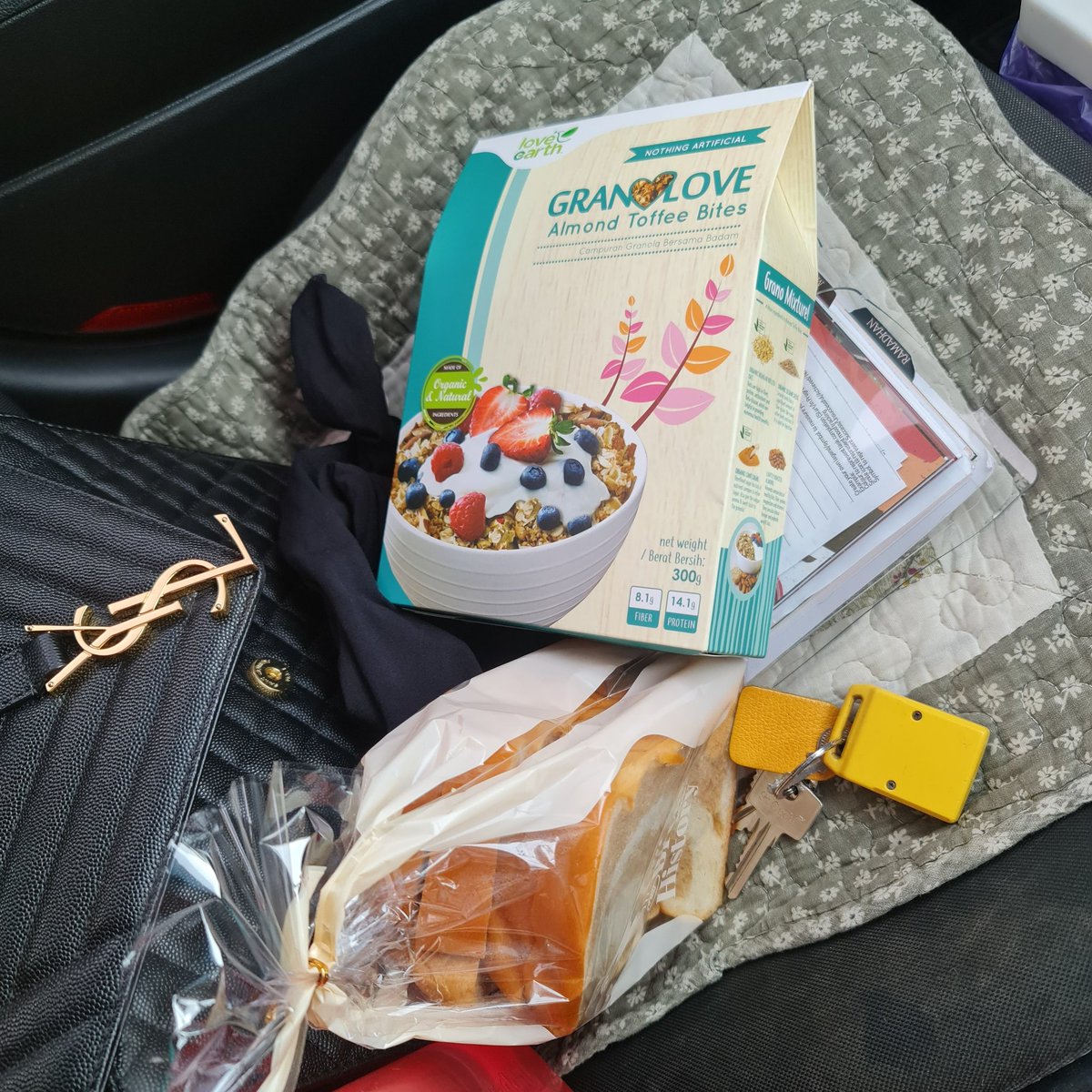 totois2's tweet photo. Sempat grab ni je utk breakfast https://t.co/D4cGdmwk62