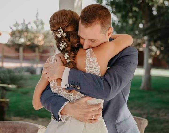 Ven a conocernos si quieres que tu boda civil sea en un escenario único y sea una #Boda inolvidable  ❤
Gracias Raquel y Mariano por permitirnos formar parte de vuestra preciosa historia de amor 😊
📲 Información: 918 14 99 78
📩 info@laromanee.com