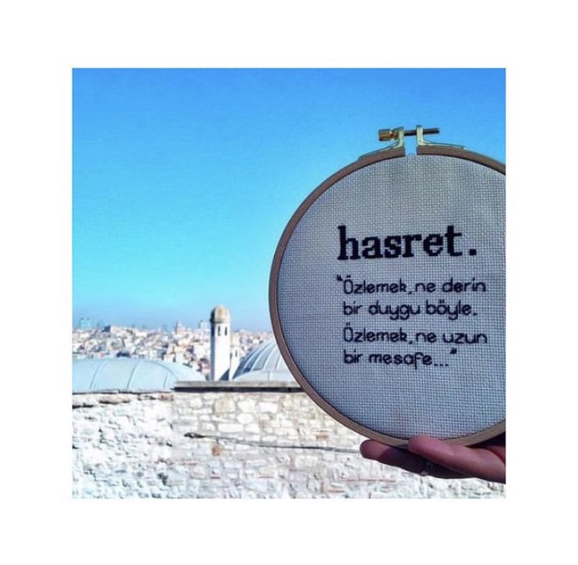 hemsiree27's tweet photo. Özlemek, ne derin bir duygu böyle. 
Özlemek ne uzun bir mesafe..
#kadrajturkiye #amatörfotoğraf #severekcekiyoruz #fotoğrafçılık #fotoğrafheryerde #kadrajımdanyansıyanlar #kadrajistanbul #istanbul #edebiyatsözleri #edebiyat https://t.co/b2Fa081z9U