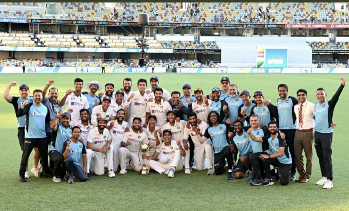 harbhajan_singh's tweet photo. CHAMPIONS 🇮🇳🇮🇳🇮🇳🇮🇳🇮🇳 https://t.co/R5MwtOAsbO