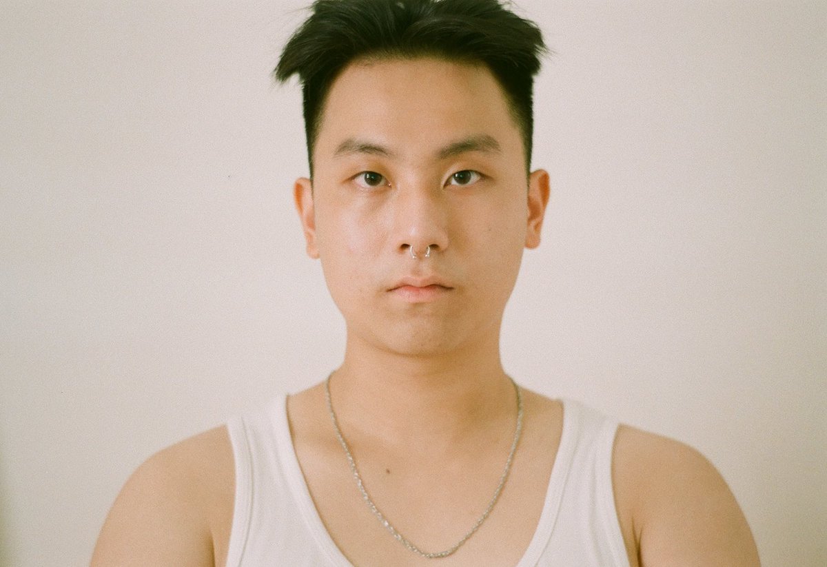 byct31's tweet photo. spent the last few film shots on myself........the cat was just within the film roll https://t.co/G7LKPmydaO