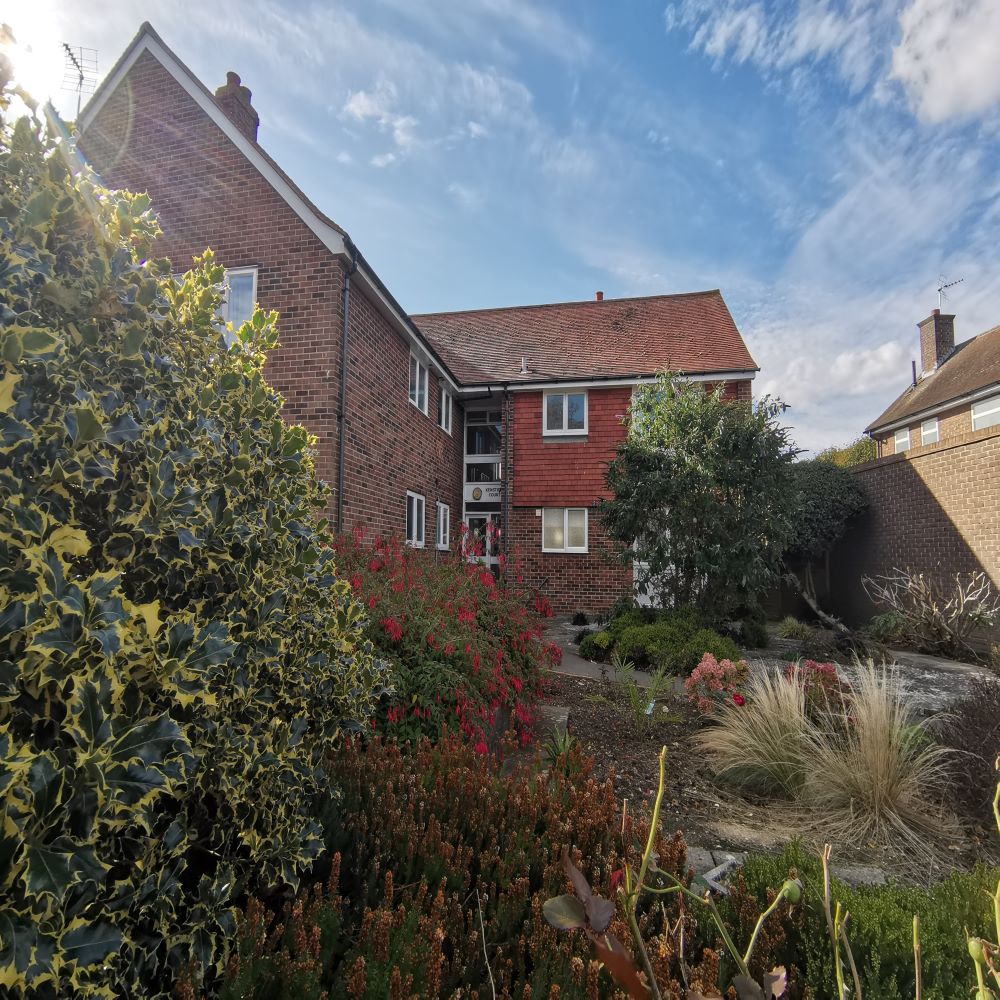 Check out our virtual viewing for 6 Kenstone Court, available to rent in Folkestone zcu.io/kmKe