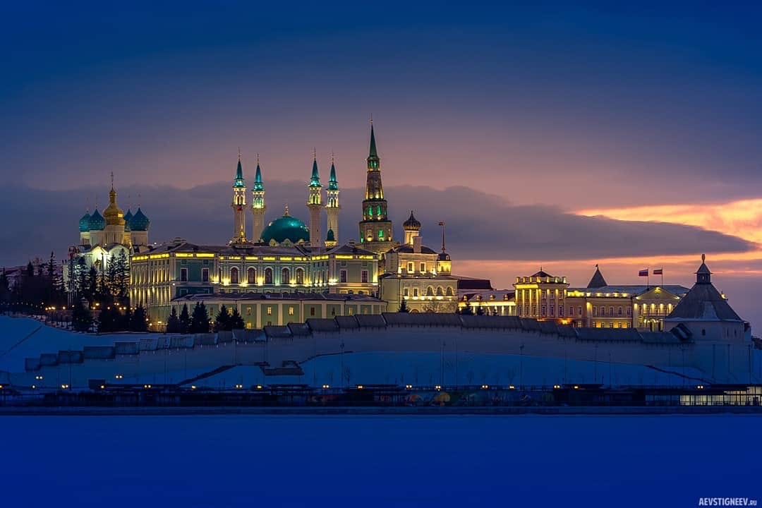 22 января 2021 года Музей-заповедник «Казанский Кремль» празднует свой 27-ой день рождения.

В этот день посетители смогут воспользоваться скидками, принять участие в новой пешеходной экскурсии и поучаствовать в розыгрышах и викторинах. 

Подробнее - kazan-kremlin.ru/news/22-yanvar…