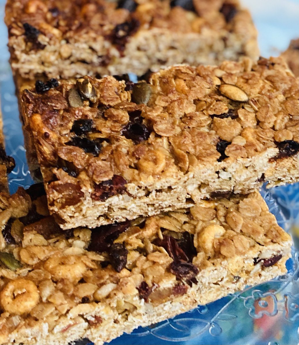 We’ve got your morning covered with our yummy new breakfast bars! Packed with goodness to keep you going through the day 😋🥰
#breakfast #breakfastbar #jacksshack #jacksshackwarwick #warwick #warwickrocks