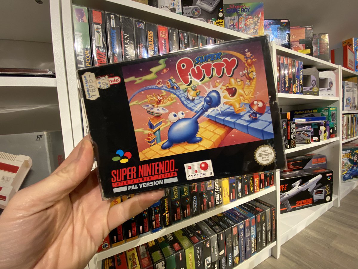 CollectorVault's tweet photo. Adding the triple #psvita #eastasia #halloween release to the #gamecollection. Sold out quite fast. Glad to add!
#gamemuseum #gamecollecting #gamers #videogames #gaming #snes #supernintendo #vitaland #vitaisland #nintendoswitch #codeinbox #raregames #limitedgames https://t.co/E1cGn245vo