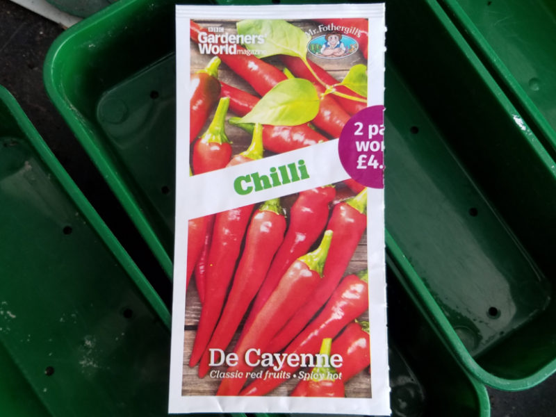 MandyCanUDigIt's tweet photo. BLOG: Chilli seeds on the go - it may seem early but hotter varieties really need a long growing season. A freebie from @GWmag @lucyhall_GW #gardening #gdnbloggers #gyo #chillihead @mrfothergill https://t.co/BO5wwIWSGZ https://t.co/4a65hy1Pzb