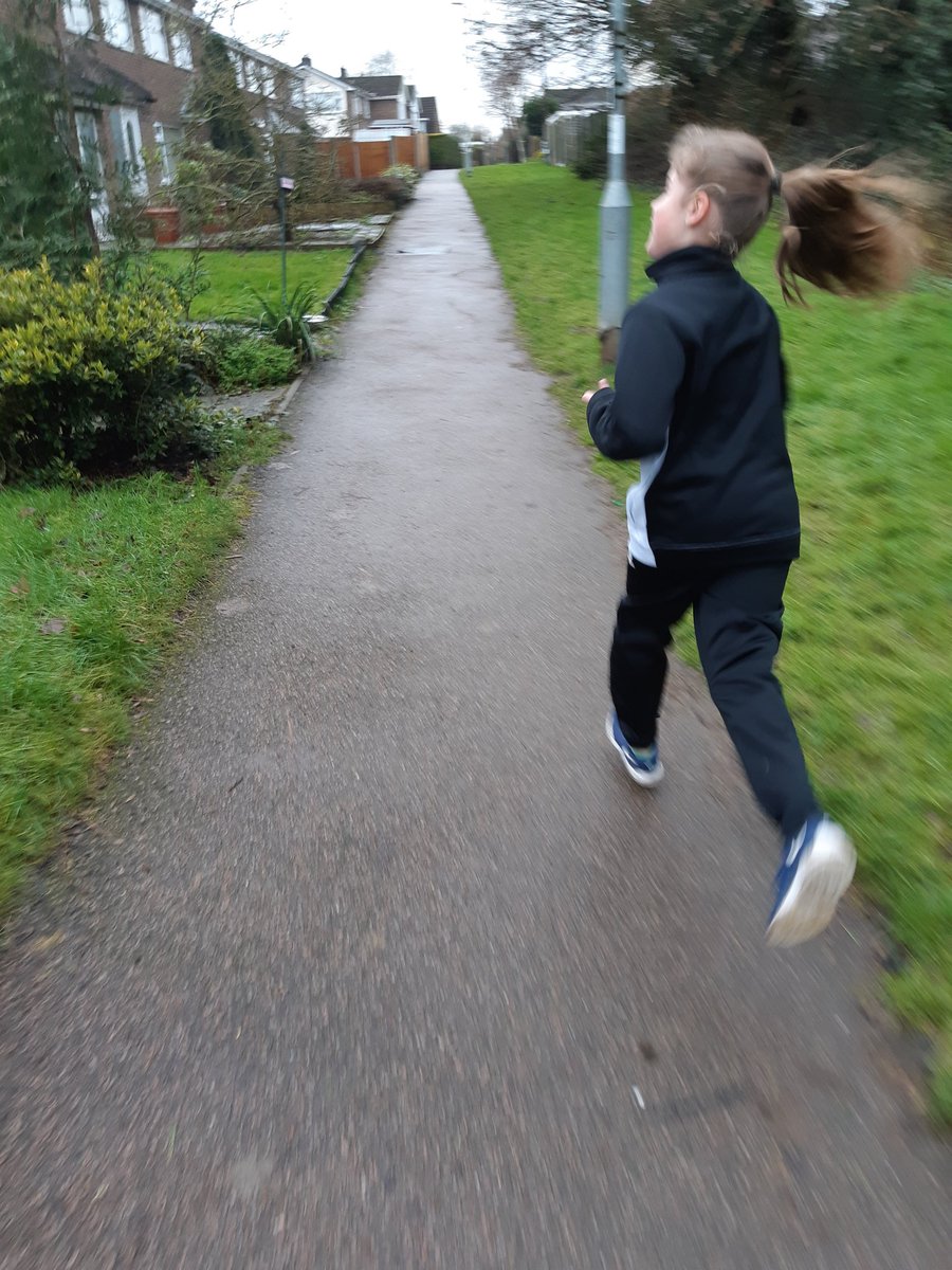reepops79's tweet photo. P.E. with Mum! @latimerprimary Annabelle's 1st attempt at C25K. Week 1 Run 2 ✅ (I think mum is slowing her down!) #Lockdown3 #homeschooling2021 #latimerfamily https://t.co/ZFHCPDM9qN