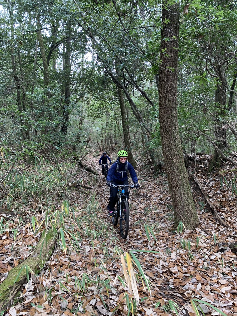 jinrikisha's tweet photo. 一昨日もお山へ。

#orangemountainbikes 
#storckbikes 
#transitionbikes 
#commencalbikes 
#gokiso
#velo 
#vélo 
#vtt 
#velotoutterrain 
#mtb
#mauntainbike 
#mauntainbikes 
#マウンテンバイク 
#atb 
#jinrikisha 
#jinrikisha_bicycle 
#人力車 
#フサオマキザル https://t.co/1IEbyTPHLB