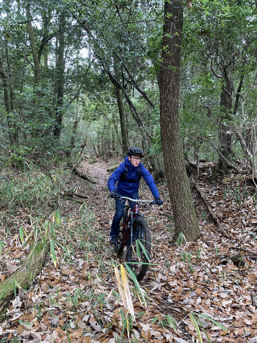 jinrikisha's tweet photo. 一昨日もお山へ。

#orangemountainbikes 
#storckbikes 
#transitionbikes 
#commencalbikes 
#gokiso
#velo 
#vélo 
#vtt 
#velotoutterrain 
#mtb
#mauntainbike 
#mauntainbikes 
#マウンテンバイク 
#atb 
#jinrikisha 
#jinrikisha_bicycle 
#人力車 
#フサオマキザル https://t.co/1IEbyTPHLB