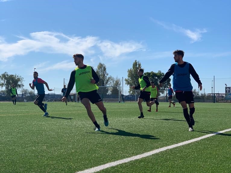 SanRoqueLepe's tweet photo. Cada día nos superamos un poco más 💪💪
Arriba con ese martes, aurinegros!! 💛 https://t.co/LWLeQR5K5S