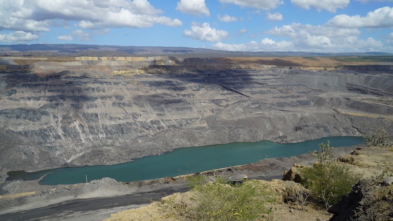The mine has used about 16m litres of water per day - equal to nearly 67k people. It’s pumped back into the Ranchería river, which has sustained the indigenous Wayúu people for generations, who now face water scarcity, pollution & serious health problems.