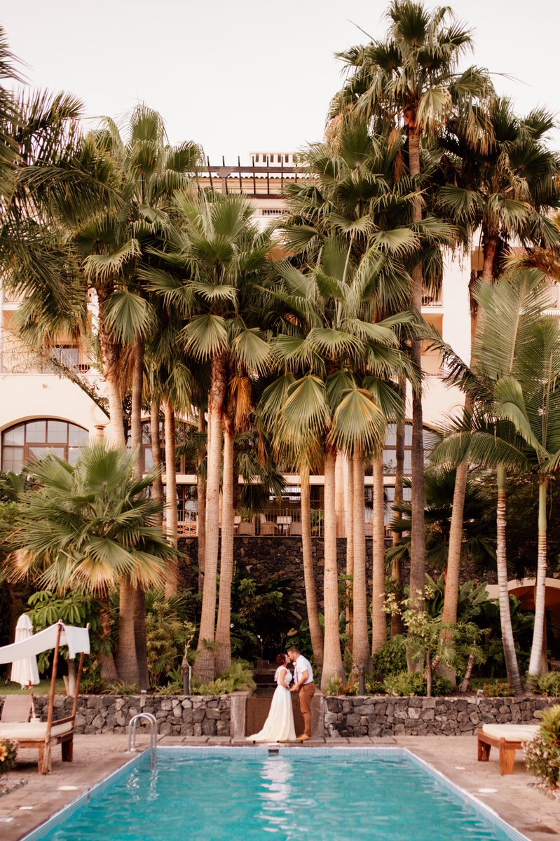 Are #palmtrees on your tick list for your #wedding in #tenerife 🌴 ✔️
This venue is palm tree paradise!
licandroweddings@gmail.com
📷 @juanlicandro
#hotelwedding #destinationwedding #covidweddingplanning #WEDDINGPHOTOGRAPHY #licandroweddings #weddingplanner #vinccihotels