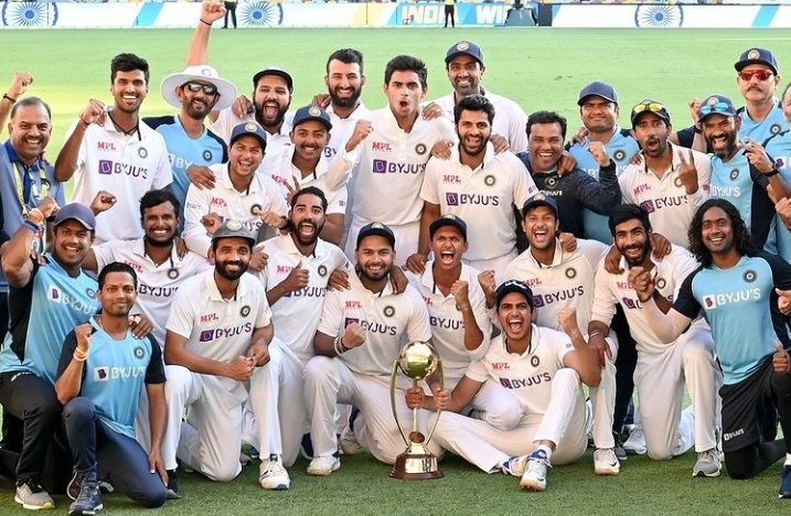 Paresh__2000's tweet photo. 🏆🏆🏆CHAMPIONS🏆🏆🏆

 #INDvAUS India's great victory in gabba #IndianCricketTeam 
#Champions #CricketLive #India https://t.co/iS9ylvPg1E