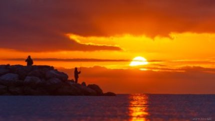 Malagaconacento's tweet photo. #Fuengirola despertaba esta mañana 😍 #malagaconacento #BuenosDiasATodos #saludandoalsol #beautiful #beach
Foto @Adalid883 https://t.co/BvOT1T9XRF