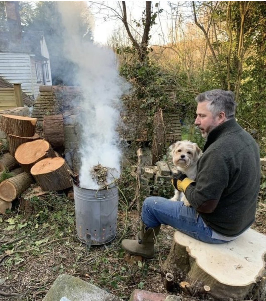 We are open, when we are closed...

Throwback to Lockdown 1

In these uncertain times who said you can’t still go “out out” with your best friend. 🦮 

#shoplocal #shopsmall #shopsmallbusiness #shopsmallsaturday #shoplocaluk #saveourhighstreet #timetoseegeorge