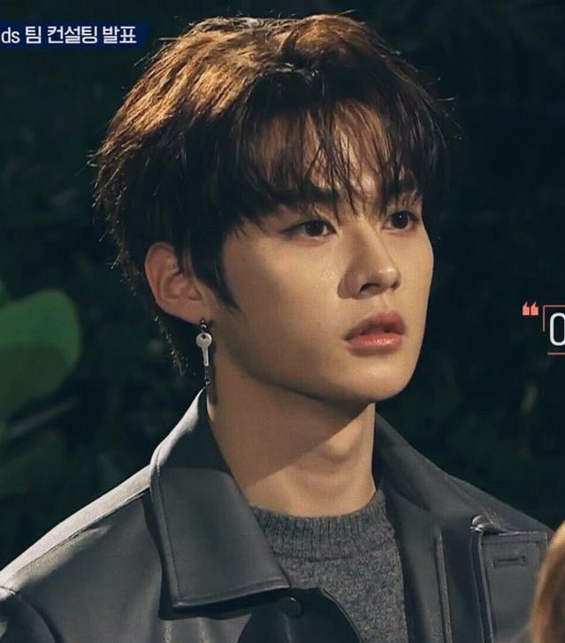 — minho pics that are in my mind rent free; a beautiful thread  #StrayKids  #skz