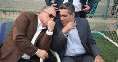 AshrafY000's tweet photo. قولوا للي مسرحكم الأهلي وراه جمهور يسد عين الشمس ولن يسمح بالمساس به أو بإدارته أو بنجومه أو برموزه ! https://t.co/sYjP15RdKc