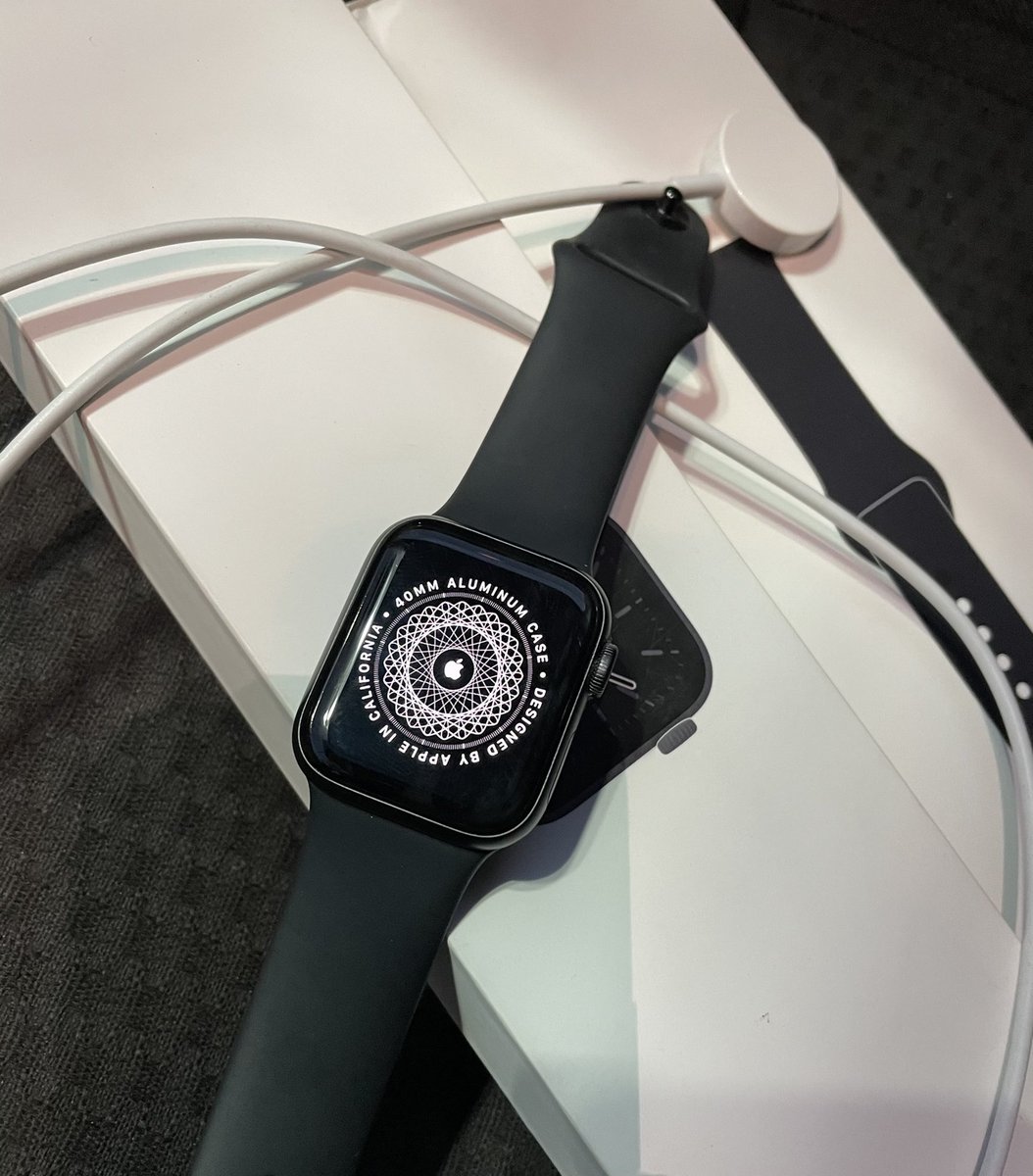 iTech911's tweet photo. Slightly Used Apple Watch Series 6 Features: 40mm, Black, GPS
Battery Health: 100 %
Price: Ghc 2,400
Call / WhatsApp / iMessage: 0262666226
#iTech911 #iBuy #iSell #iSwap #iFix #Apple #Accra #iPhone #Phones #iDealerShip #TechAddiction #Ghana #AppleWatch #Iwatch #Series6 https://t.co/SzhGGolqgl