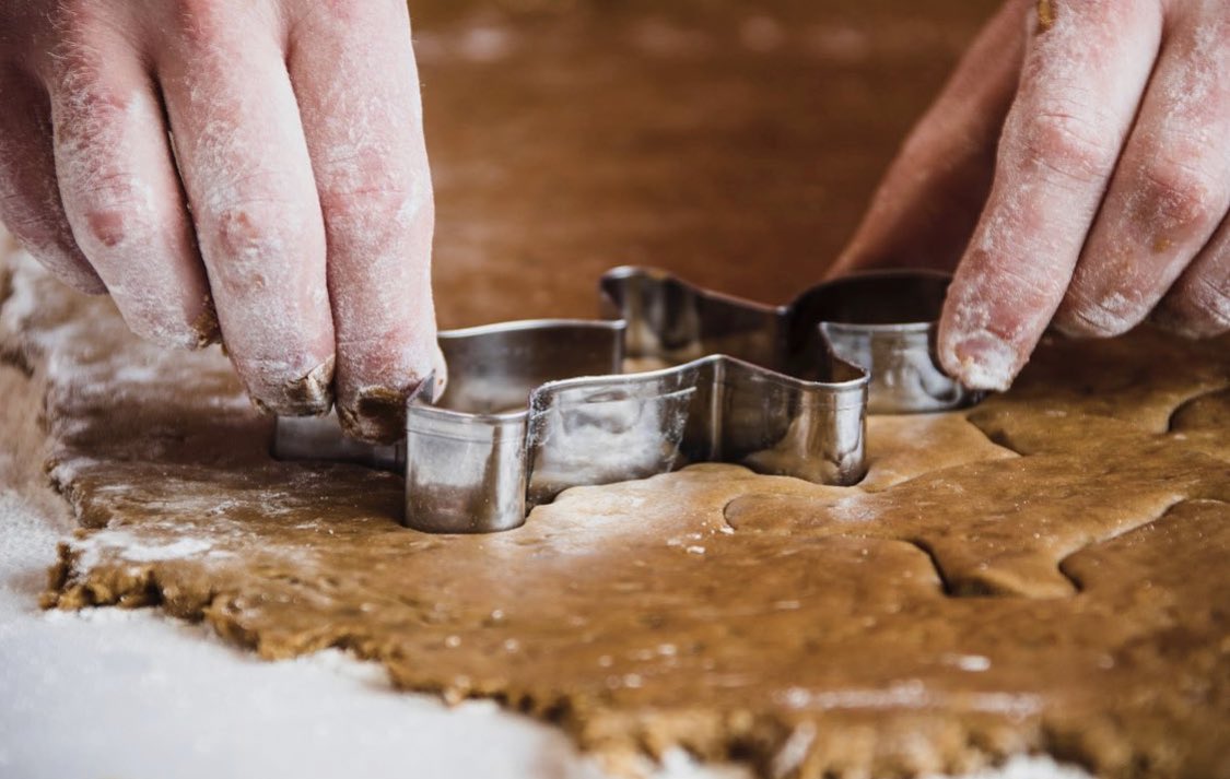 Now then you lovely lot ♥️ This month we’re staying positive, because what’s life without it? Read our first Gingerbread Gazette of the year for positivity, cheer and our best bits! 👇

Happy reading, folks 😃

issuu.com/hawkensgingerb…