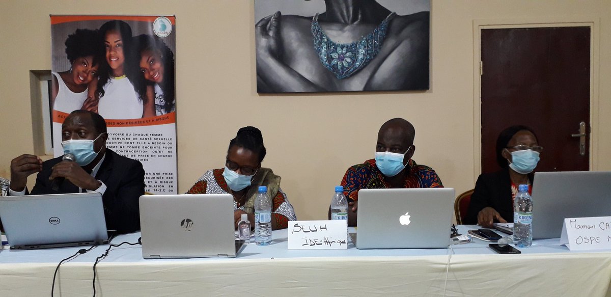JeffAmann_'s tweet photo. #RESOnance 🇨🇮l Atelier bilan du plaidoyer de l'@AGnDR1 pour la domestication du #MaputoProtocol et l'accès des #femmes aux #DSSR, suivi de l' #AG de l'organisation.
#CIV225 #CIVRESOnance #AmplifyChange #SexualReproductiveCare @PathfinderInt @IpasOrg @EphrasieCouliba https://t.co/JzmmBDy9p3