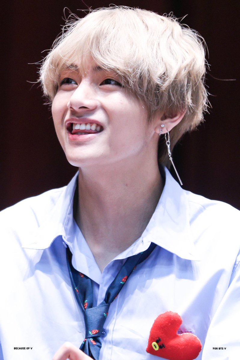 _p_e_o_p_l_e__'s tweet image. #TaehyungYouArePerfect
We purple you 💜💜💜