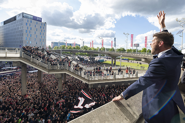 ajaxlife's tweet photo. Foto's: Huntelaars tweede Ajaxperiode eren we met een dik en fraai fotoverslag! https://t.co/vxsEOWpefQ #ajax https://t.co/wDWKBOMTvp