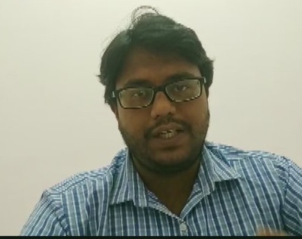 Government of India has approved Covishield & #Covaxin vaccines. Covaxin is still in phase-III trials, where the trial is being done on healthcare workers.We condemn this. Healthcare workers should be given a choice of vaccine: President,Karnataka Association of Resident Doctors https://t.co/NkGrYE5Eiz