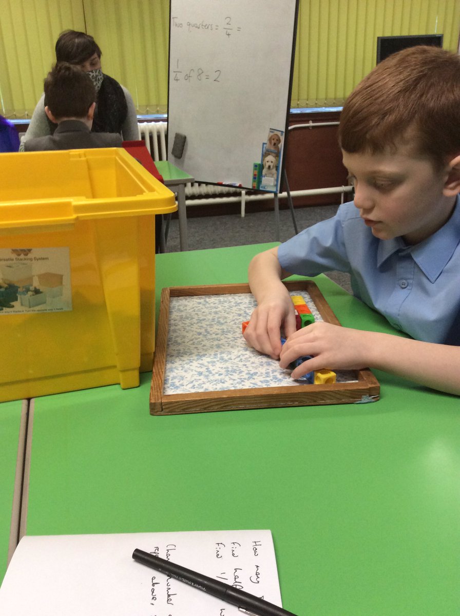 StVincentsL12's tweet image. Primary have been learning about fractions recently. Using physical resources helps us and keeps our hands busy too!  #VI #MakeMathsFun #fractions #half #quarters #thirds