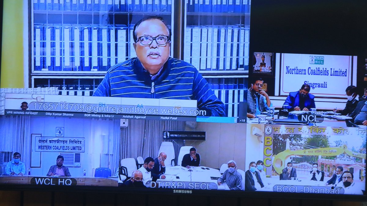 CoalIndiaHQ's tweet photo. Shri. Pramod Agrawal, Chairman, CIL chaired an online “Vendors Meet” which was organized to enable ease of doing business &amp; to create an environment to improve processes. CIL subsidiary companies and over 100 vendors, suppliers &amp; service providers participated. #AtmaNirbharBharat https://t.co/gIpMw5OgsY