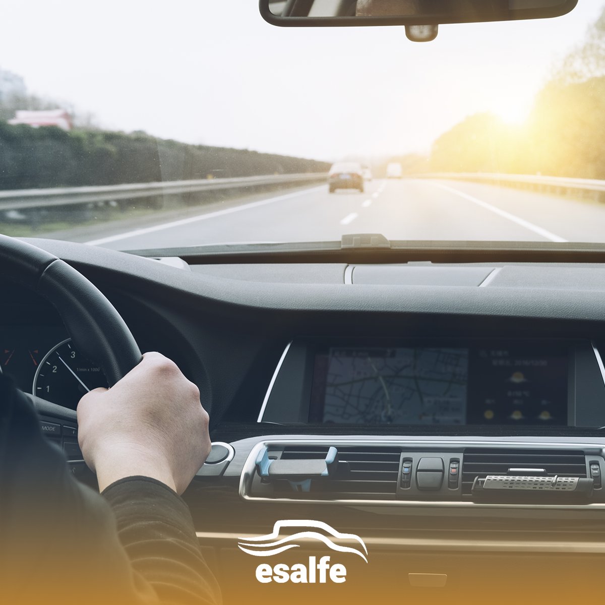 Esalfe1's tweet photo. ¿Tienes una conferencia o reunión fuera de tu ciudad y necesitas transporte para tu equipo? 
En @Esalfe1 tenemos la flota de mejor calidad 🚗🚐🚛 en Córdoba para que puedas realizar tus viajes de la mejor manera

#Esalfe #rentacar #CordobaEsp https://t.co/lgVQYDHA8t