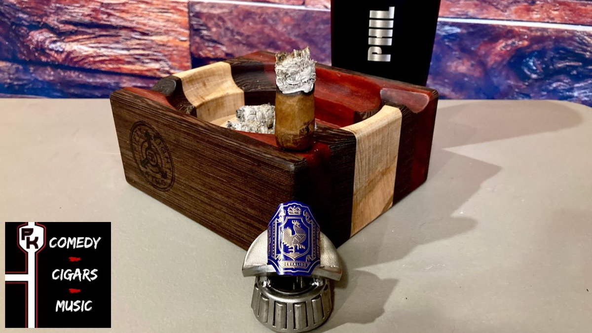 PhilVamos's tweet photo. Today, our reviewer celebrates Sal’s brief release from the clink, talks about leaving social media, and smokes the Dapper Desvalido. Check it out on YouTube!
https://t.co/WhyLClOHJW
#ComedyCigarsMusic #DapperCigars #CigarReview #Cigar #Cigars #BOTL https://t.co/AQkPe1r44b