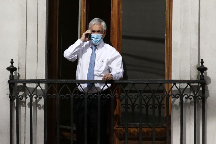 elmostrador's tweet photo. OPINIÓN| Presidente Piñera: recapacite, no repita la historia con el hidrógeno
https://t.co/ZSPMtM7nti https://t.co/MvaRVT3QZ4