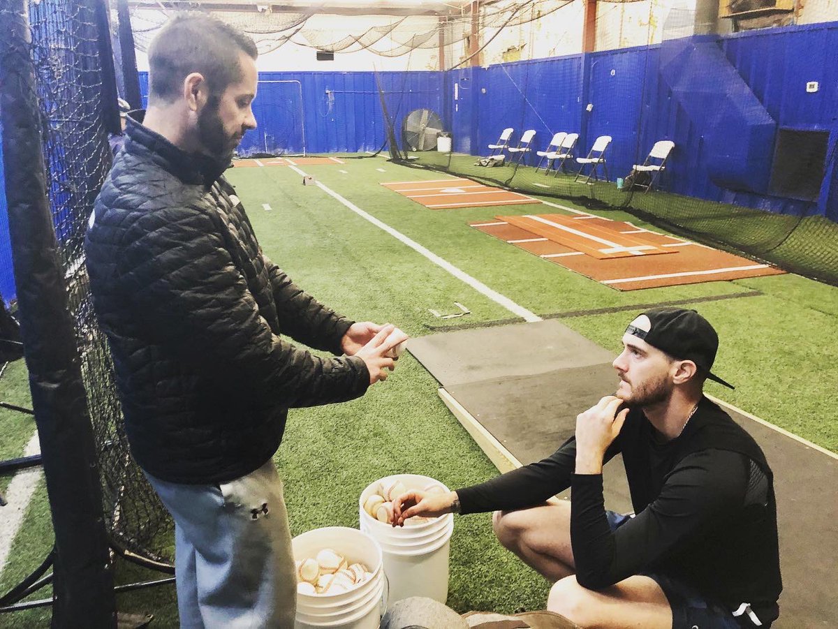 A busy Monday night! 💨 

Our middle school Virtual Hitting League kicked-off &amp; free agent Josh Lucas was in the building working with our own Mike Ranson. 

#RBITriCities #VirtualHittingLeague #RBIPro #HitTrax #Hitting #Rapsodo #PitchingInstructor #Pitching #IndoorFacility