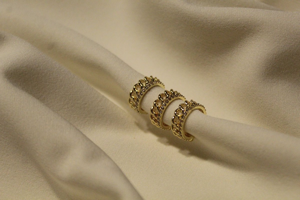 Kulağınizi deldirmenize gerek duymadan kullanabileceğiniz kıkırdak küpeler 💫 #shopier #cartilageearrings #kikirdakküpe #earring #buy #follow #atelierinci