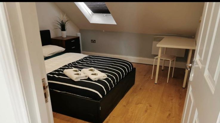 jcpestateagents's tweet photo. TO LET 🏠 £950 pcm.

Available now 👀

**Open plan kitchen/dining/sitting room, double bedroom and shower room.**

Please contact our lettings department in the Jericho branch:
📞01865 55 44 22
📩lettings@jcpestateagents.co.uk
⌨https://t.co/wgQxUdMUsy https://t.co/JtywMP2qef
