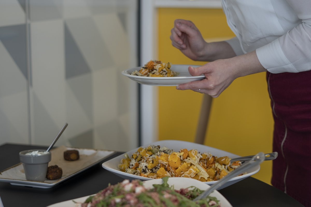We’re already mid-January, has anyone taken part in Veganuary?🌱 Our caterers provide us with succulent vegan options all year round and we couldn’t be more delighted to be able to cater to such a variety of diets!
#veganuary #catering #eventsprofs