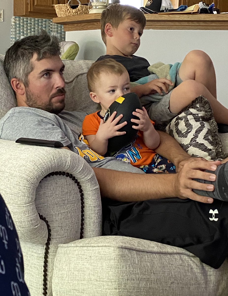 Happy birthday to this sexy stud! Our favorite guy in the world! We love you 😘 <a href="/LMasters8/">Logan Masters</a>